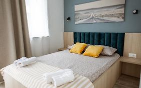Cozy Studio Apartment In Osijek - Self Check In